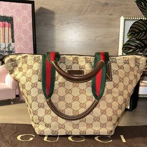 Gucci Sherry Line GG Pattern Nylon Beige Hand Bag